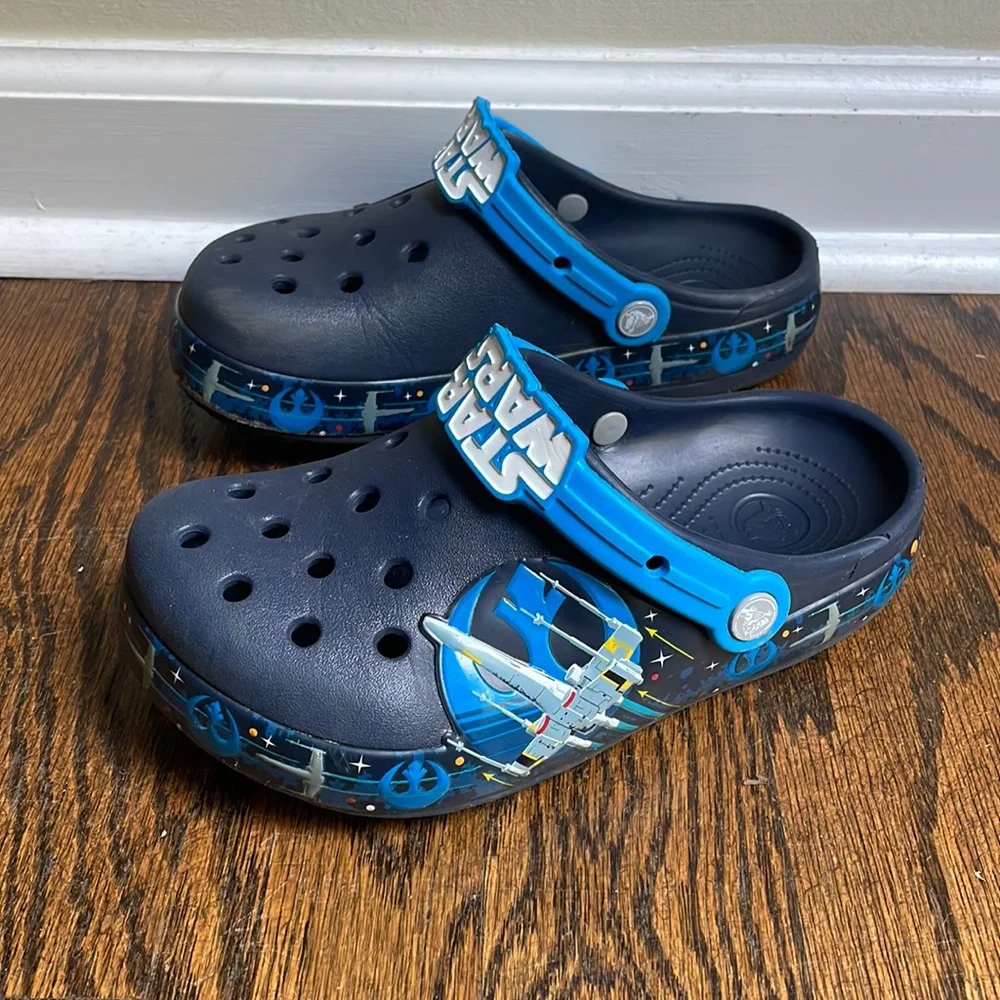 Crocs Disney Star Wars Clogs Sandals Blue